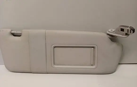 Sun visor