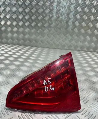 Audi A5 Sportback 8TA Tailgate rear/tail lights 8T0945094C