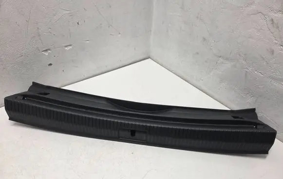 Volkswagen Golf Sportsvan Trunk/boot sill cover protection 510863459