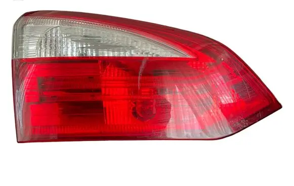 Ford Focus Tailgate rear/tail lights BM5113A603DB
