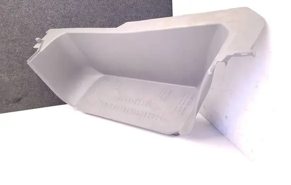Man TGE 1gen Front sill trim cover 7C0863736 7C0863736E