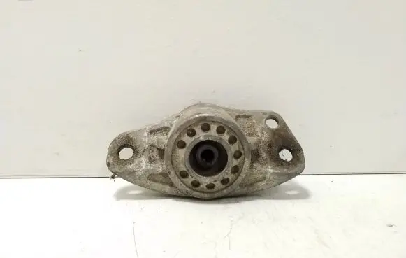 Volkswagen PASSAT B6 Front shock absorber mounting bracket 3C0513353