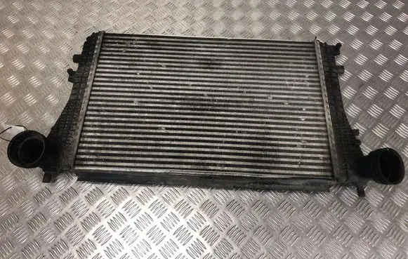 Volkswagen Golf V Intercooler radiator 1K0145803T