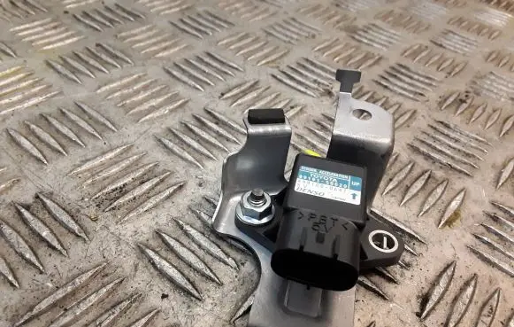 Lexus GS 300 350 430 450H Acceleration sensor 8919150020