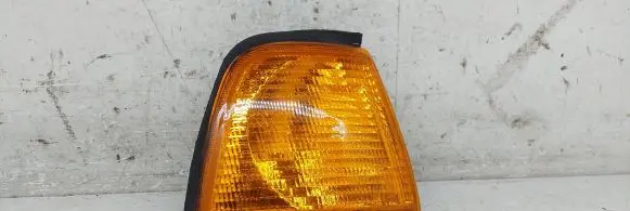 Audi 80 90 S2 B4 Front indicator light 0084411505