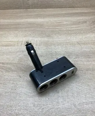 AC 428 12 V Socket (front) SilverCrest 12vsocketspliter