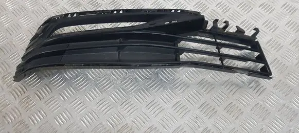 BMW 5 G30 G31 G38 Front bumper lower grill 7385278