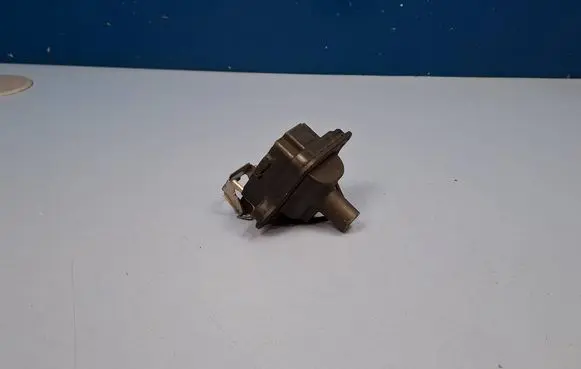 High voltage ignition coil