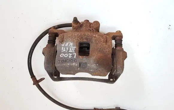Mitsubishi L200 Front brake caliper 4605A201