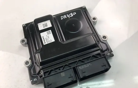Volvo V60 Engine control unit/module 32203481