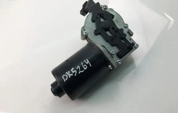 Volvo V70 Wiper motor 09151848