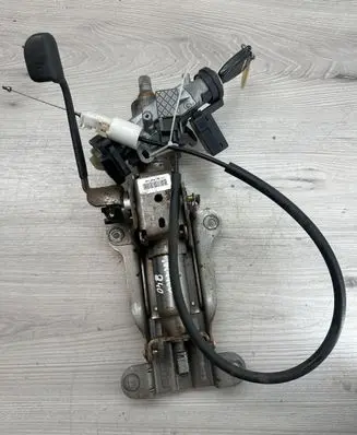 Dodge Nitro Steering wheel axle P05057351AC PJNC025703061