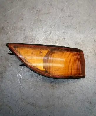 Mitsubishi Colt Front indicator light 0455702R