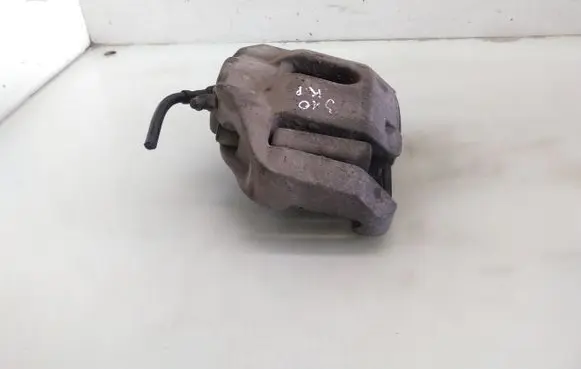 BMW 5 E60 E61 Front brake caliper PRIEKINISSUPORTAS