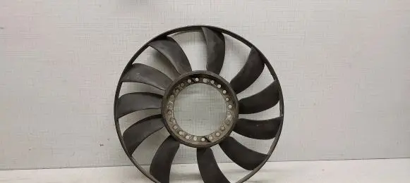Audi A4 S4 B6 8E 8H Fan impeller 058121301B