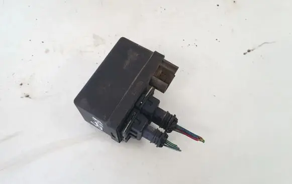 Fiat Doblo Glow plug pre-heat relay 55193073 38430003