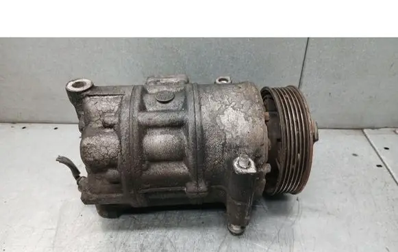 Volkswagen PASSAT B6 Air conditioning (A/C) compressor (pump) 8680EBAS36R