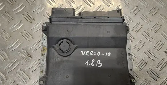 Toyota Verso Engine control unit/module 896610F191