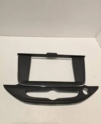 Opel Astra K Radio/GPS head unit trim 39009825