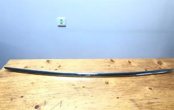 Toyota Avensis T250 Tailgate trim PZ415T5490ZB