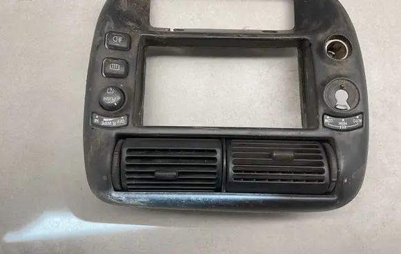 Ford Explorer Dash center air vent grill F67B7804302DW F77B10044C92 T4265