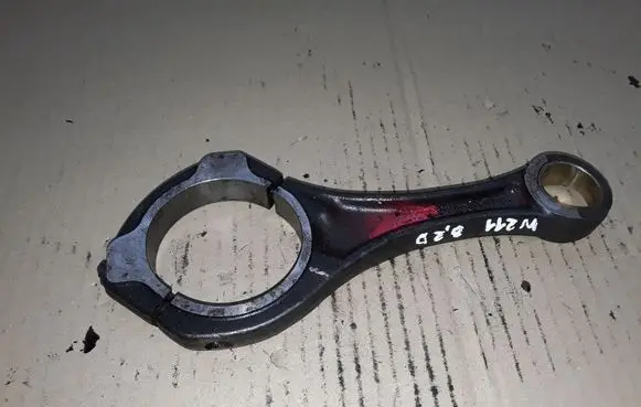 Mercedes-Benz E W211 Connecting rod/conrod 642