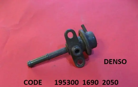 KIA Sephia Fuel pressure regulator 195300 1690