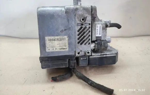 Audi Q7 4L Auxiliary pre-heater (Webasto) 4L0815071D