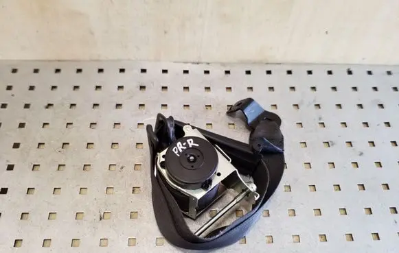 Opel Zafira B Front seatbelt 560834801E