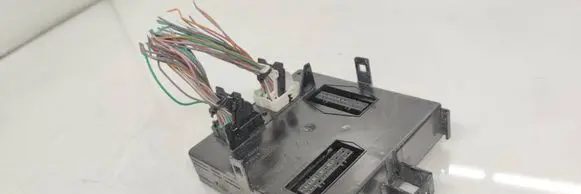 Renault Espace - Grand espace IV Fuse module 8200447438 8200315964 8200403412