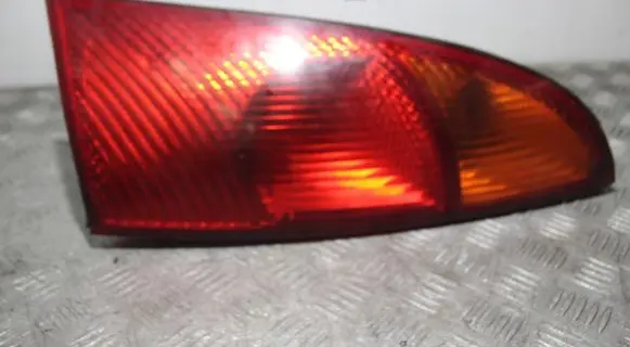 Ford Focus Rear/tail lights XS4113404AI