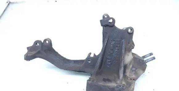 Peugeot 406 Engine mounting bracket 9625200880