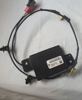 Chrysler 300C Aerial antenna amplifier P68067532AE