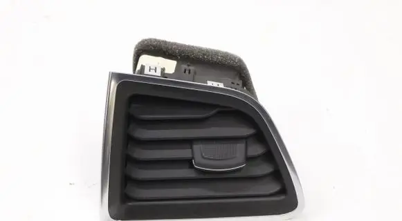 Ford S-MAX Dash center air vent grill EM2B-19C696-A