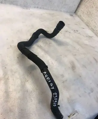 Audi Q7 4L Engine coolant pipe/hose 7l6122109d