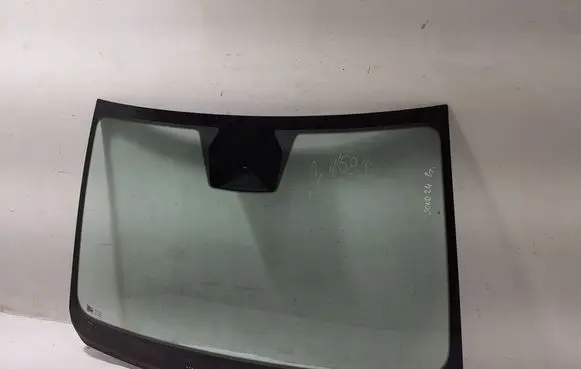 Dacia Sandero III Front windscreen/windshield window 727124103R