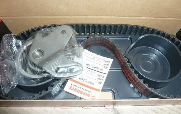 Toyota Corolla E100 Timing belt/chain tensioner J1110500