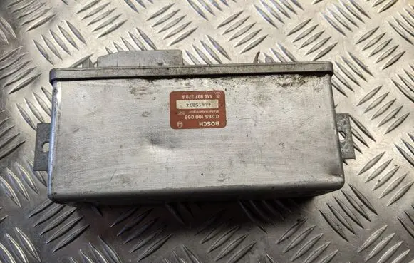 Audi 80 90 S2 B4 ABS control unit/module 4A0907379A 0265100056