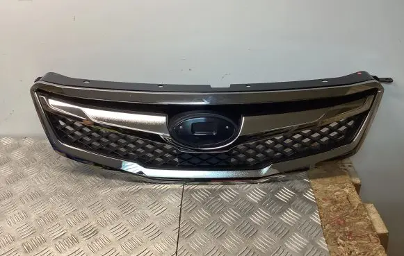 Subaru Legacy Front grill 91121AJ000 99121AJ010