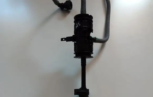 Brake vacuum hose/pipe
