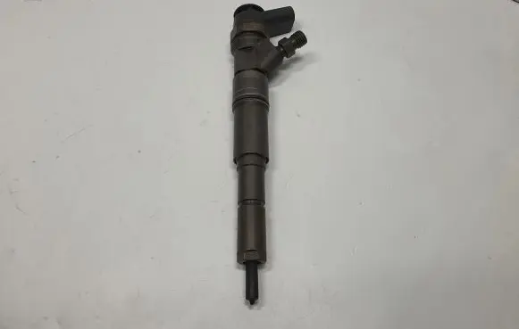 BMW 1 E81 E87 Fuel injector 7794435 13537794435 0445110209