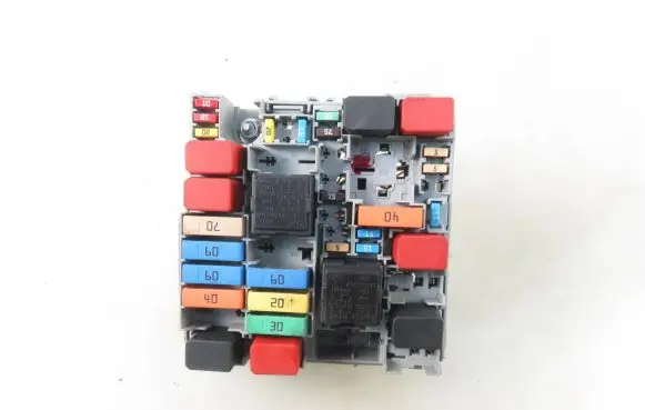 Alfa Romeo Giulietta Fuse box set 51849424