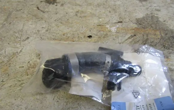 BMW X5 G05 Engine coolant pipe/hose 17128472308