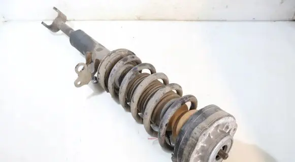 Front shock absorber with coil spring
