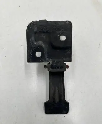 Mini Cooper Countryman R60 Engine bonnet (hood) release handle