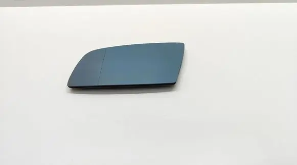 BMW 5 E60 E61 Wing mirror glass 51167065085
