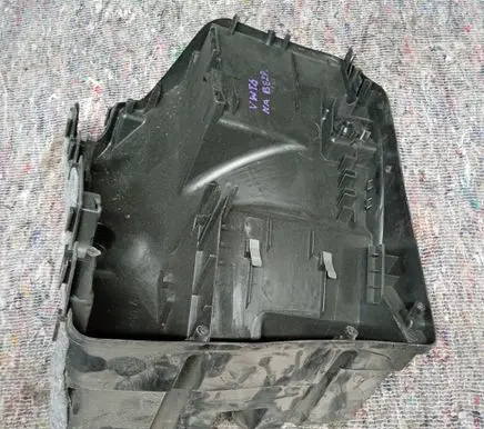 Volkswagen Transporter - Caravelle T6 Fuse box cover 7E0907296A
