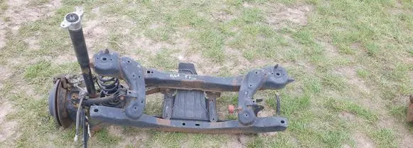 Ford Kuga II Rear axle beam with reductor 