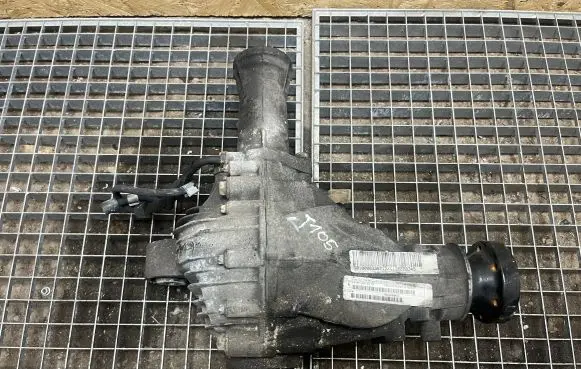 Mercedes-Benz GL X166 Front differential A1663300300