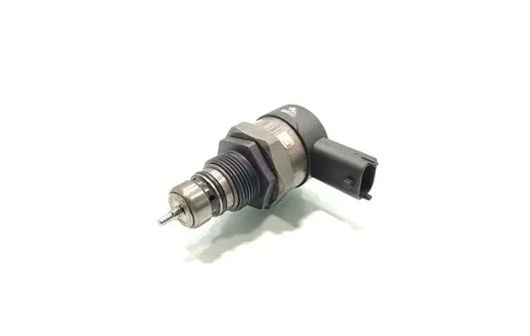 Nissan Primera Fuel pressure sensor 0281002712